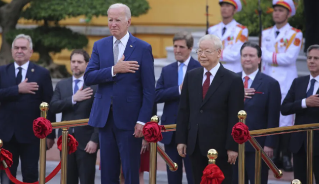 越南开始配合菲律宾演戏,是做给美国看的