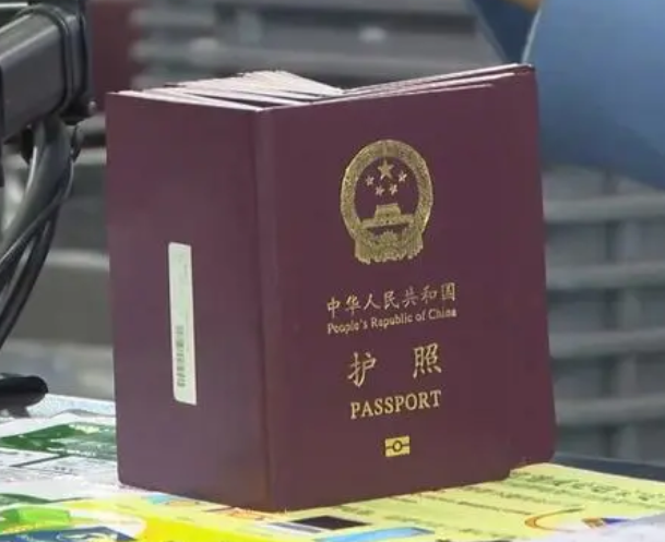 泰国总理诚挚邀请中国游客来泰国享受独特的旅游体验