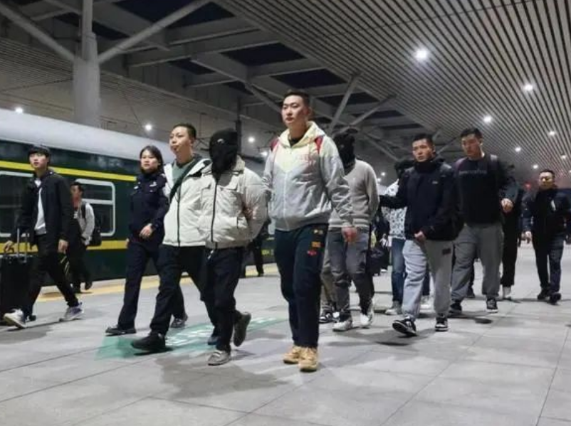 注意！中国小伙“交友”一小时被骗29万。据调查，该诈骗软件IP位于东南亚某国