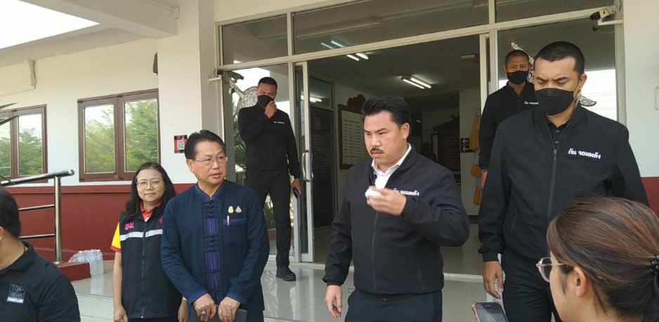 泰国14岁女孩被继父性侵怀孕5个月,母亲却在邻国从事电信诈骗工作