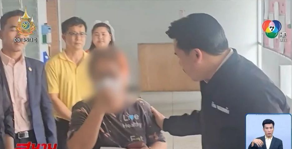 痛心!13岁少女惨遭10余名青少年轮奸,事后还被扔在路边....