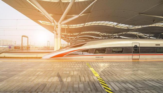 越南交通部提议修建一条时速350公里的高速铁路