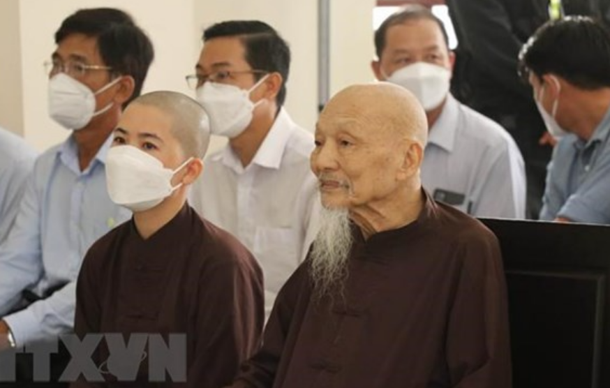 震惊!越南92岁“大师”被控有乱伦的犯罪迹象!