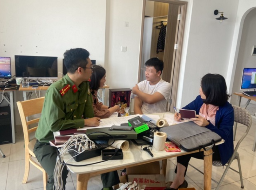 在越南河内，18名没有申报暂住信息的中国人被扣押