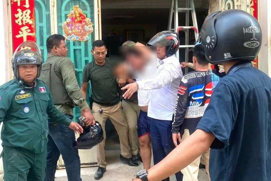 金边一名男子欲性侵一名6岁女童并用刀伤人,已被警方逮捕