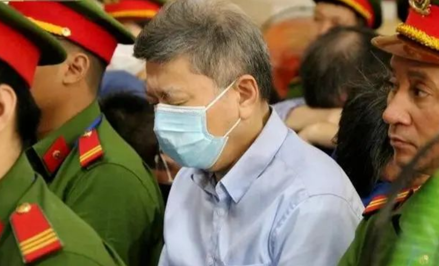 越南房地产商、女首富张美兰最后发言,情绪一度激动