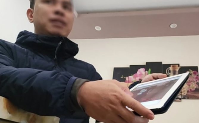 在越南多个涉黄按摩场所，女技师以“裸体”的状态为顾客提供按摩服务