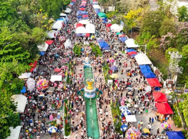 老挝新年期间接待游客超过11万人次，比去年增长364.44%，来自中国的游客达10497人次！