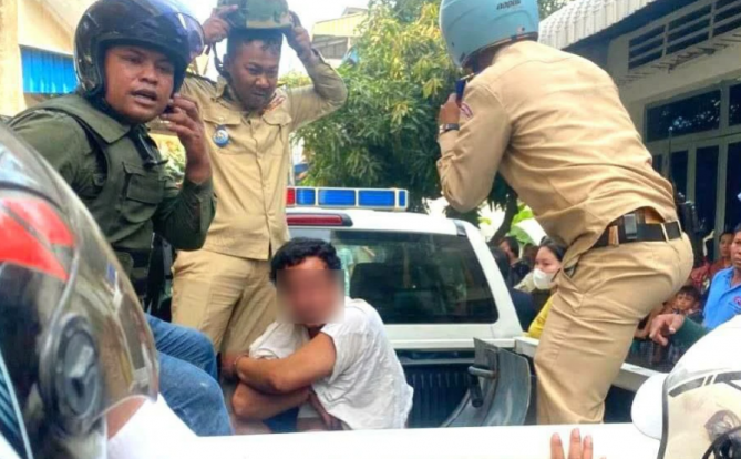 金边一名男子欲性侵一名6岁女童并用刀伤人，已被警方逮捕