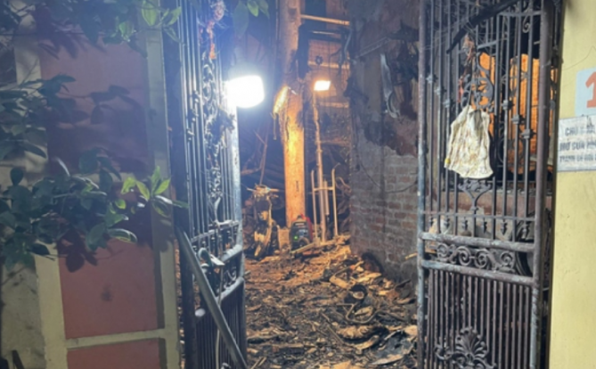 越南一出租住房发生火灾,造成多人伤亡,致14死3伤!